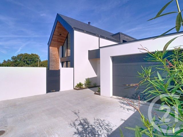 maison à vendre - 5 pièces - 138.87 m2 - LE TOUR DU PARC - 56 - BRETAGNE - Century 21 Sarz'Eau Immobilier